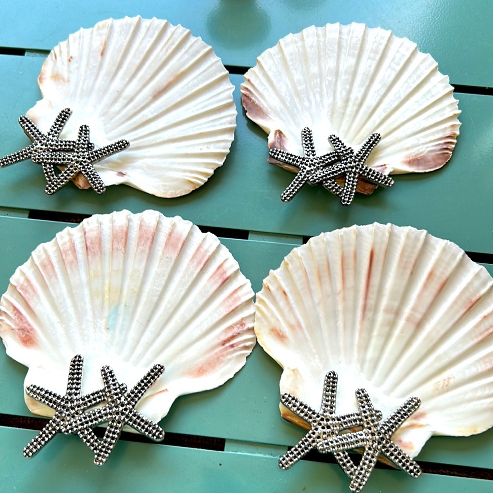 Mud Pie appetizer plates - set of 4.